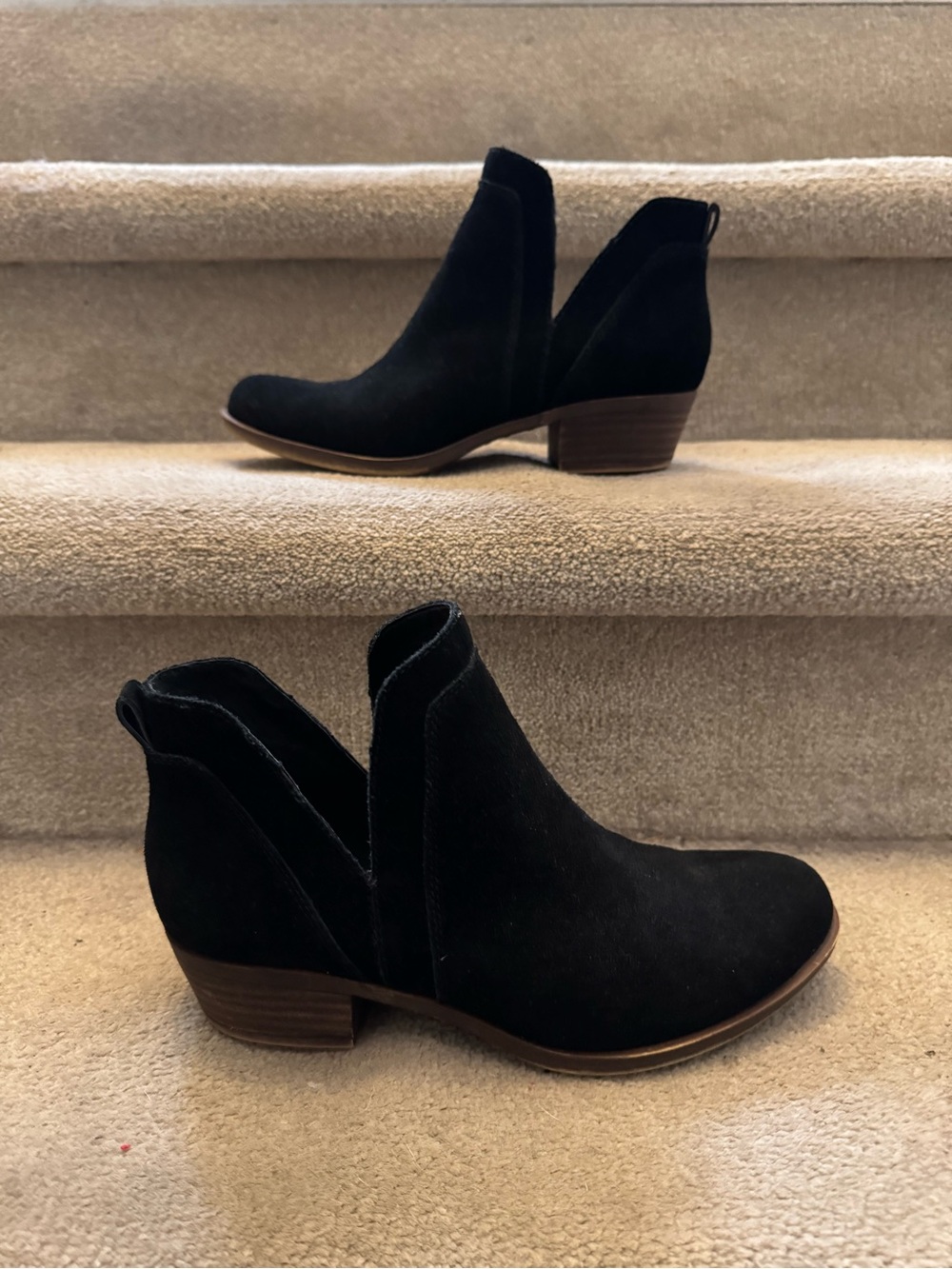 Lucky Brand Women's Black Suede Chelsea Ankle Booties